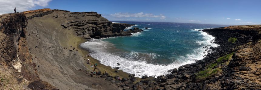 Panorama Green Sand Beach